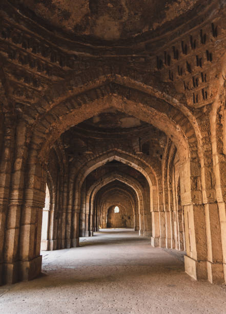 istock Jamali Kamali Mosque and Tomb 1197891012