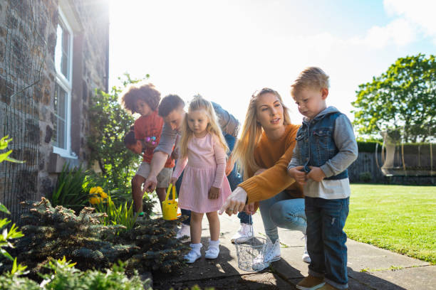 istock Family Easter Games 1197891419