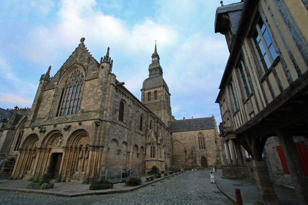 istock Saint-Sauveur church 1197896416