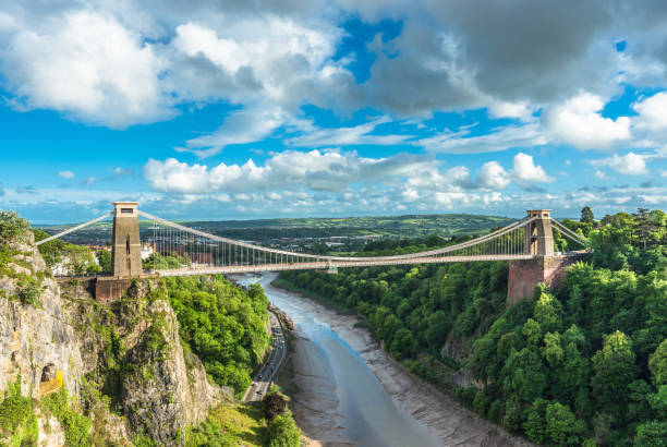 istock Clifton Suspension Bridge 1197896428