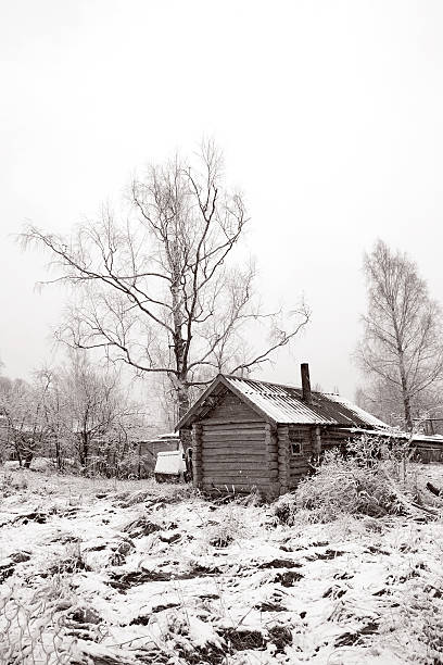istock old rural house in snow 119791095