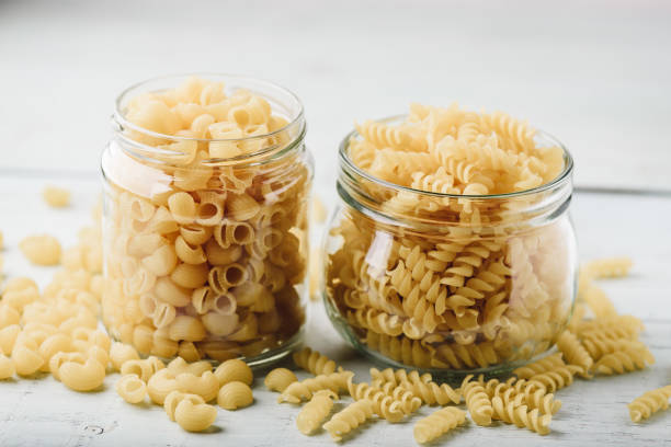 istock Two kinds of Italian pasta 1197921634