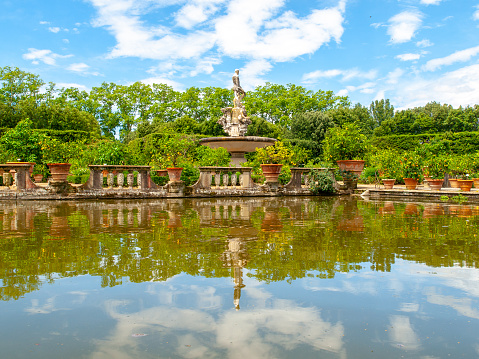 Fountain Ocean with park pond in Boboli Gardens, Florence, Italy