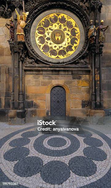 Reloj Astronómico De Praga Foto de stock y más banco de imágenes de Acera - Acera, Adivinación, Adoquinado