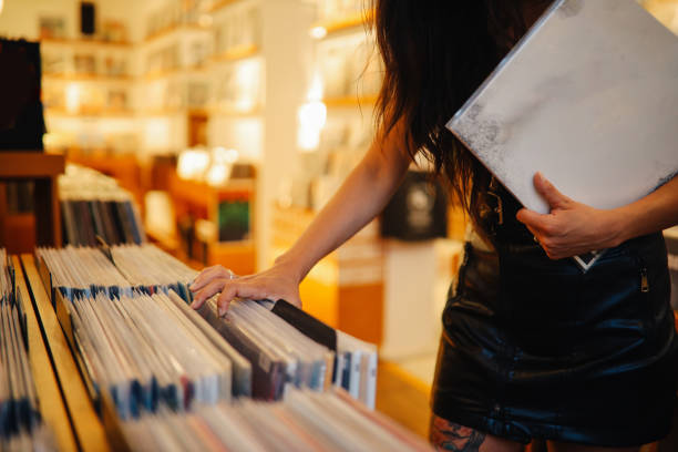 istock Choosing records at a vinyl shop 1197966403