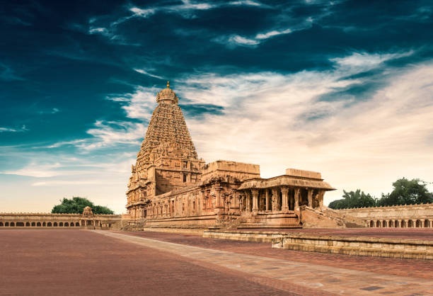 thanjavur,tempio di brihadeeswara - immagine - shiva india hinduism temple foto e immagini stock