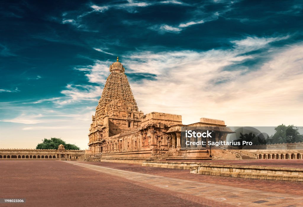 Thanjavurbrihadeeswara Temple Image Stock Photo - Download Image Now -  Temple - Building, Thanjavur, India - iStock