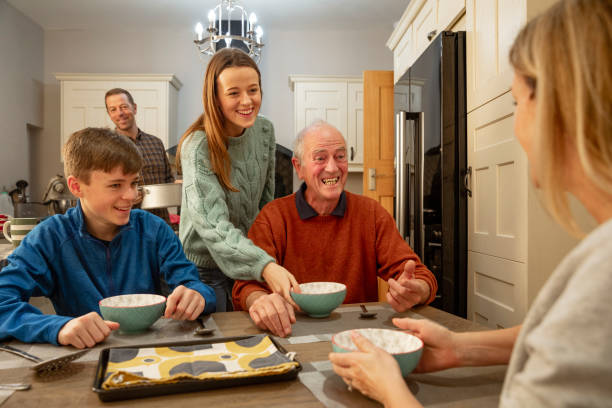 istock Setting the Table for Dinner with the Family 1198030980