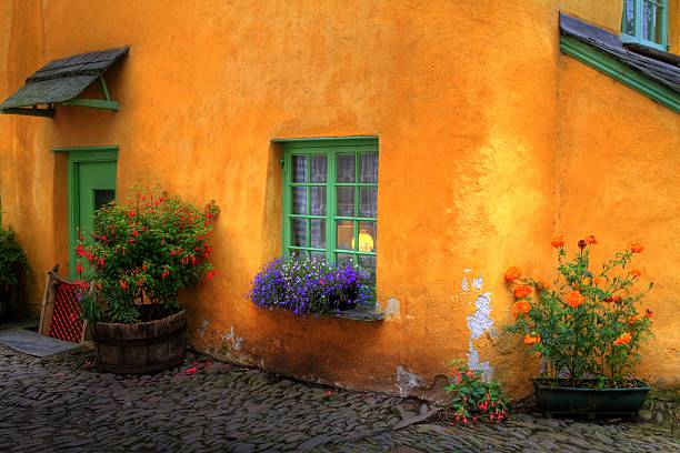 istock Orange house in Clovelly, Devon, England 119803476