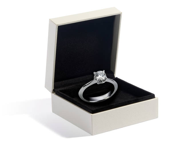 istock Diamond and white gold or platinum ring in a box 1198042464
