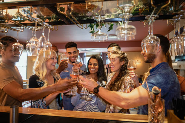 istock Cheers to Friends 1198045139