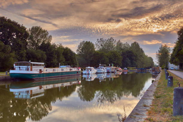 istock Magdelaine, Hede, United Kingdom 1198085493