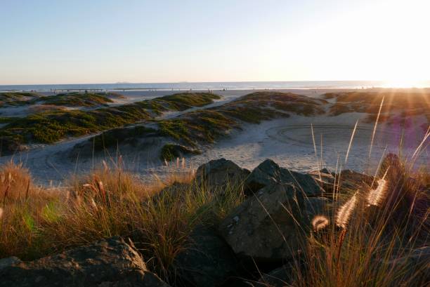 istock Land and Sea 1198142057