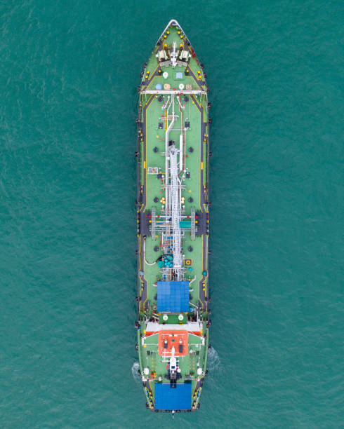 istock Ships in port seen from above 1198169910