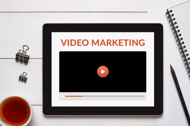 istock Video marketing concept on tablet screen 1198206687