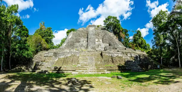 Photo of Lamanai archaeological reserve mayan ruins High Temple Belize