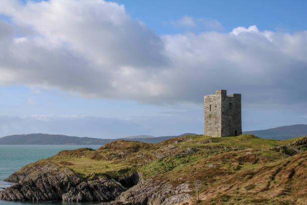istock Lemcon Tower or Castle Point, Schull West Cork, Ireland 1198247666