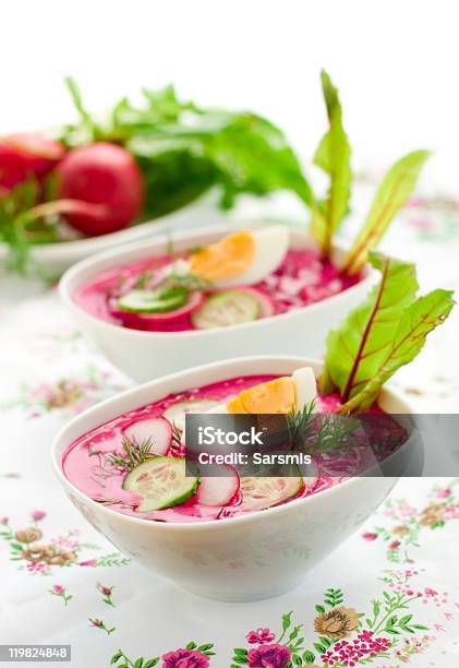 Sopa De Remolacha Frío Foto de stock y más banco de imágenes de Alimento - Alimento, Aperitivo - Plato de comida, Borsch