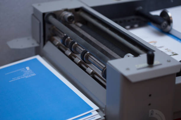 istock Production and gluing of books. 1198253708