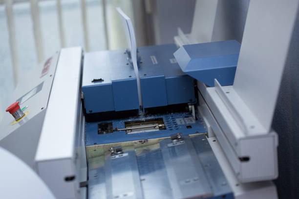 istock Production and gluing of books. 1198253785