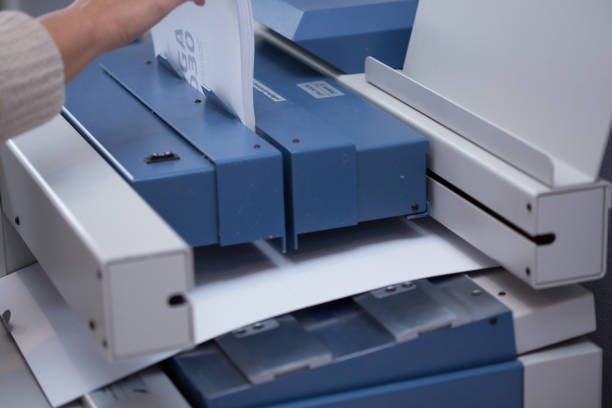 istock Production and gluing of books. 1198253842