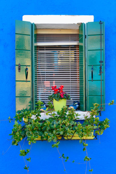 istock Mediterranean window decoration at Venice, Italy 1198345757