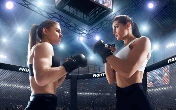 istock MMA girl. 1198379620