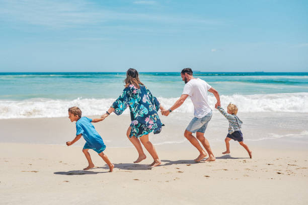 istock Our strongest link is that to family 1198416485