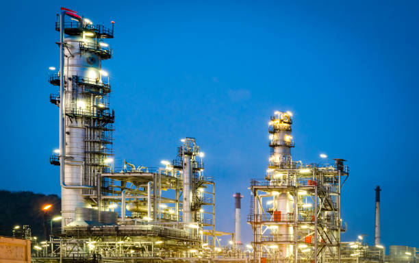 istock Oil and gas industrial 1198432002