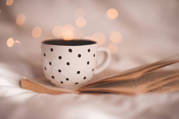 istock Cup of black tea in bed 1198439513