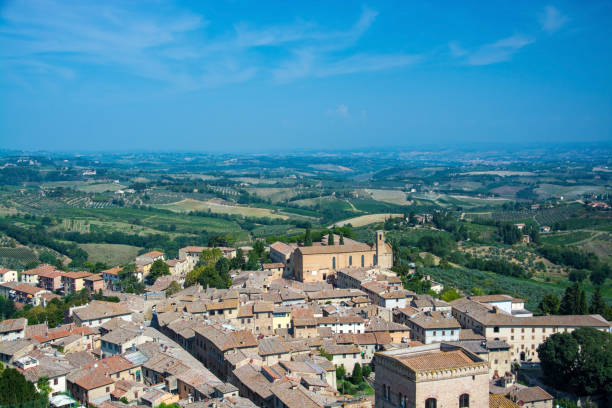istock San Gimignano, Tuscany, Italy 1198495567