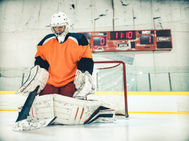 istock Pro Hockey goalie 1198519382