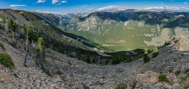istock Rock Creek Valley_Panorama along the Beartooth Highway 1198546613