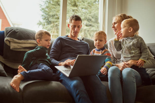 istock Technology has it's place in family time 1198562667