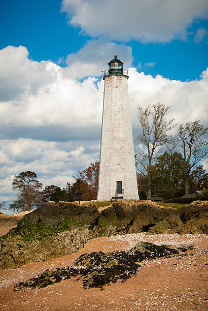 5 .6 km の灯台（コネチカット州） - connecticut lighthouse new haven coastline ストックフォトと画像