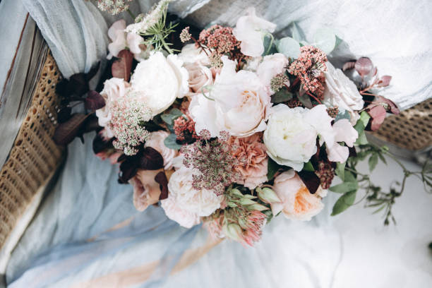 istock Amazing wedding flowers 1198592892