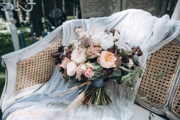 istock Amazing wedding flowers 1198592998