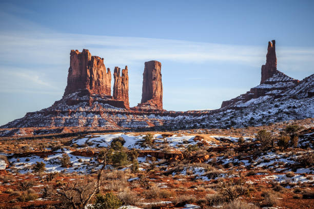 monument valley expanse - navajo national monument fotografías e imágenes de stock