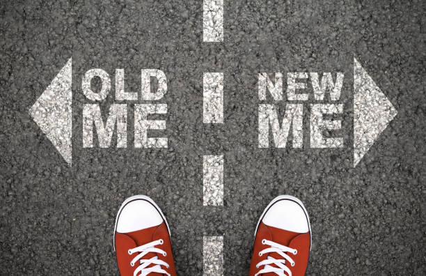 istock Decision between old and new me, dilemma 1198621440