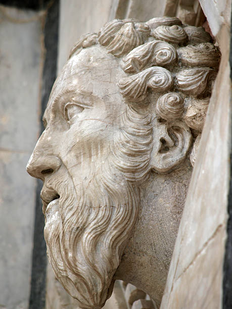 istock Siena - Head carved in marble 119865712