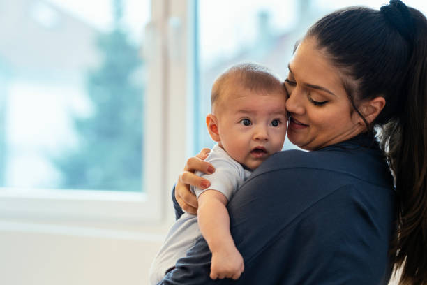 istock Mom and baby at home 1198694632