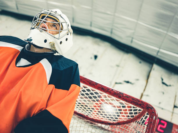 istock Pro Hockey goalie 1198705342