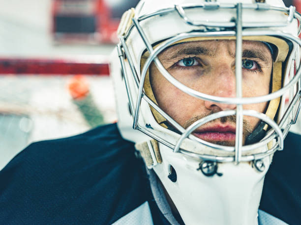 istock Pro Hockey goalie 1198706084