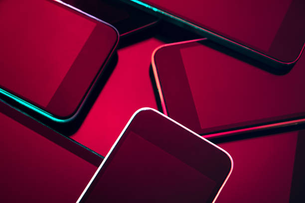 Phone Pretty Stack 14,500+ Stack Of Cell Phones Stock Photos, Pictures & Royalty-Free ...