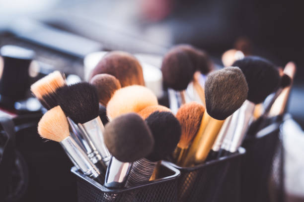 istock Blush brush in beauty salon 1198766659