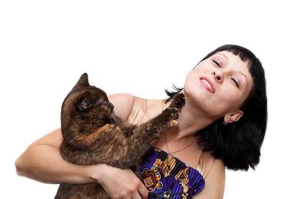 istock girl with cat 119877655