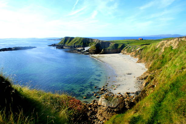 istock Idyllic beach in southern Ireland (Kerry) 1198794359