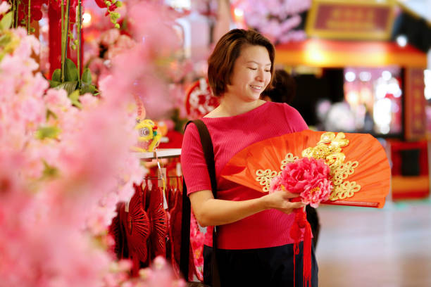 istock Chinese New Year: Ornaments and Decorations Shopping 1198806360