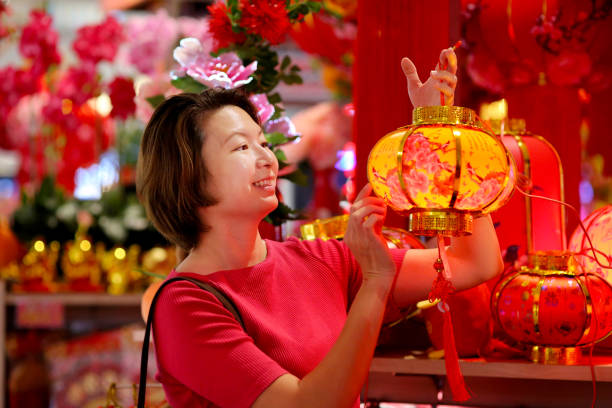 istock Chinese New Year: Ornaments and Decorations Shopping 1198806374