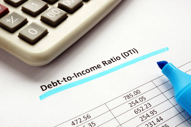 istock Debt-to-income ratio DTI blue marker underlined. 1198833966
